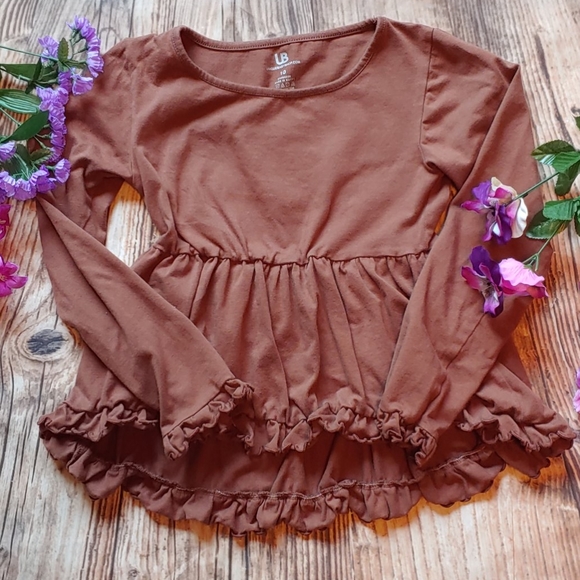uniquebabyshop Other - 3/$15 Girls 10 hi lo brown ruffle long sleeve top